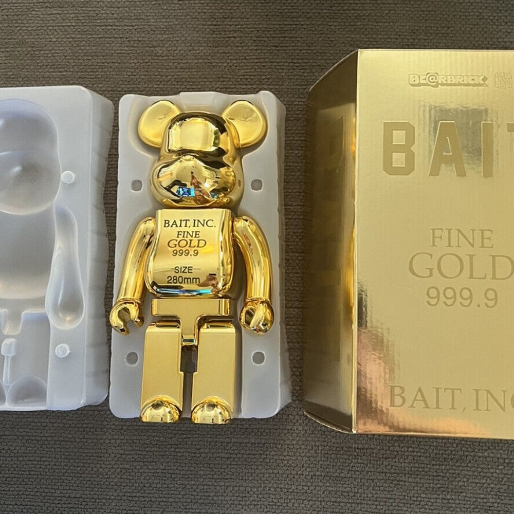 NEW RARE Bait x Bearbrick Gold Bar 999.99 400% ComplexCon Exclusive